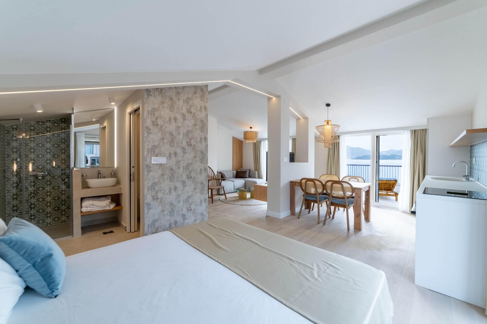 Mini-hotel for sale in Przno Budva Montenegro