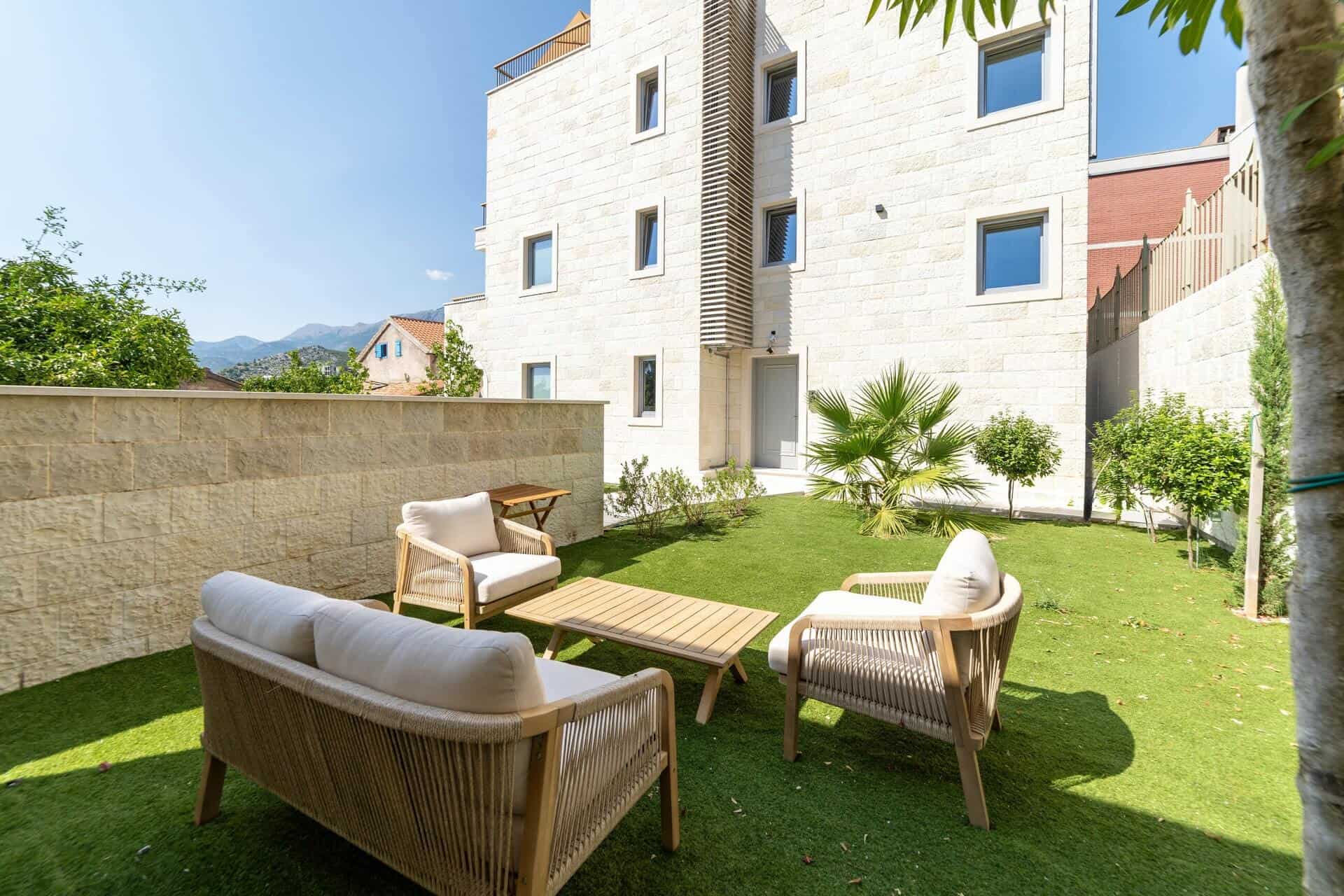 Mini-hotel for sale in Przno Budva Montenegro